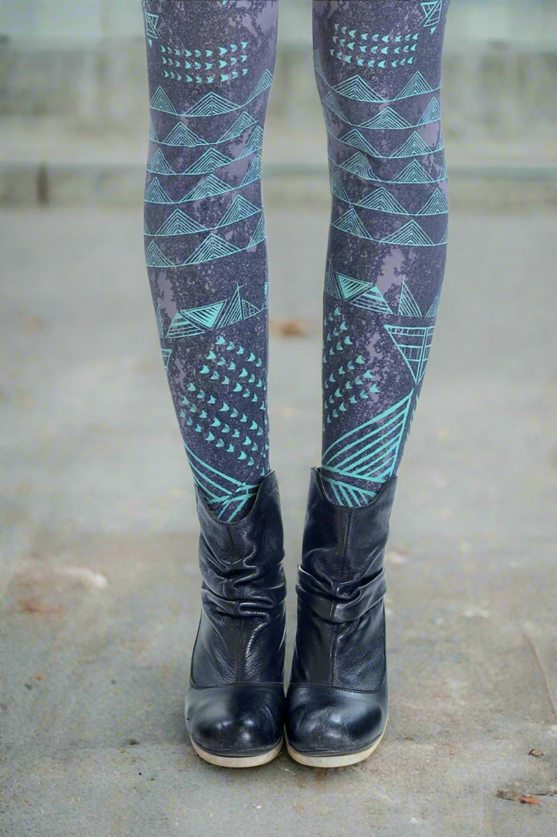 GEOMETRIC LEGGINGS