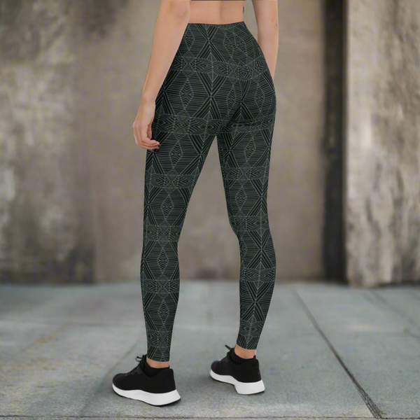 Geometric Print Mid Rise Leggings